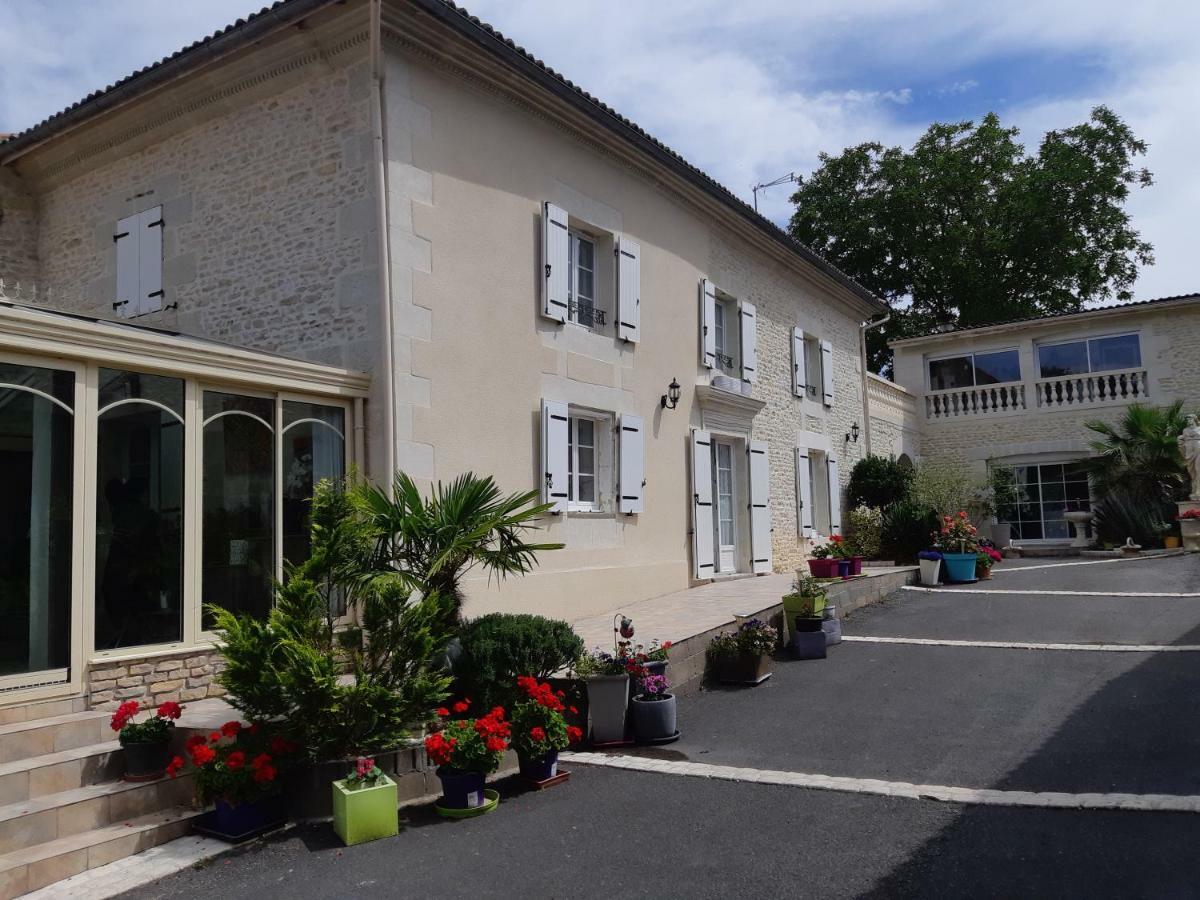 Les Orchidees Chambre Hotes Futuroscope Chasseneuil Poitiers Jaunay-Clan Exterior photo
